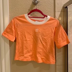🎉HP🎉 x2 NWT Addidas Crop Tee